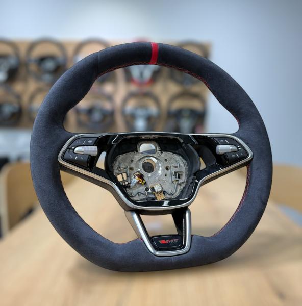 Skoda Octavia III MK3 5E0 VRS Lenkrad Neu Beziehen